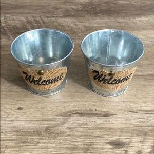 Welcome cups & table number holders